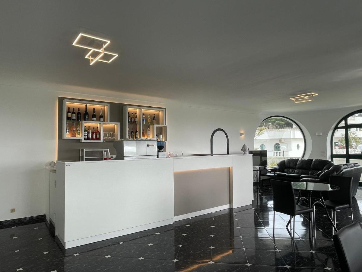 Hotel Falco D'Oro Cisternino Eksteriør bilde