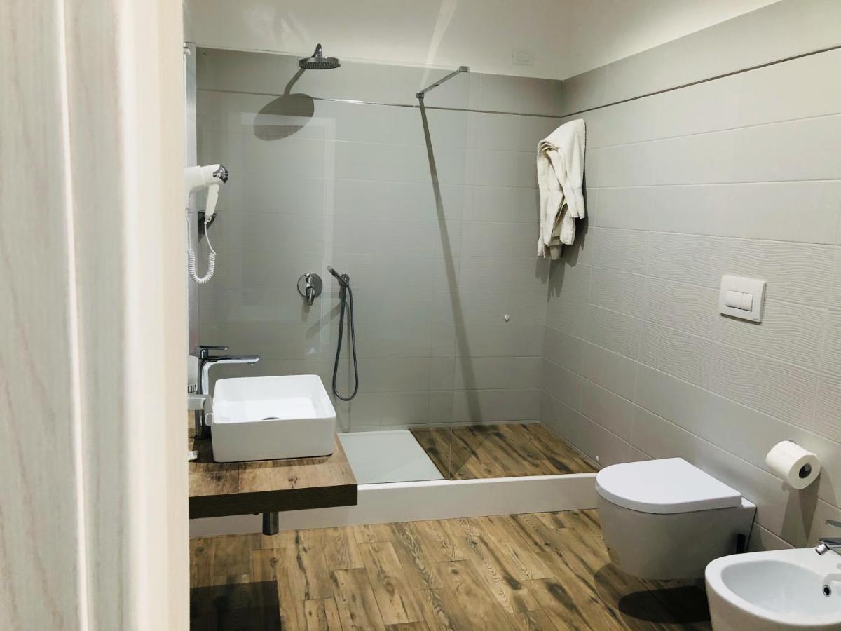 Hotel Falco D'Oro Cisternino Eksteriør bilde
