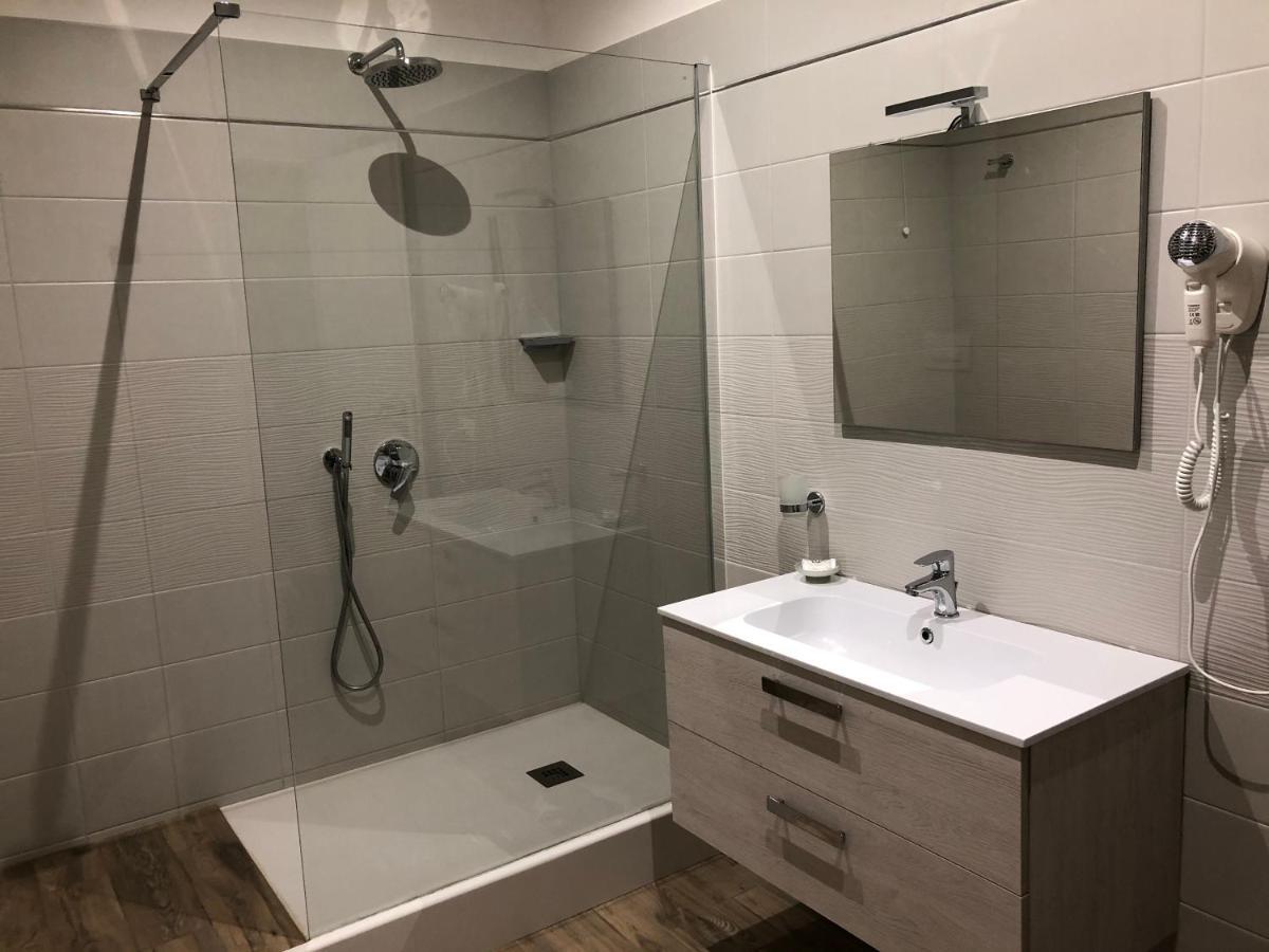 Hotel Falco D'Oro Cisternino Eksteriør bilde